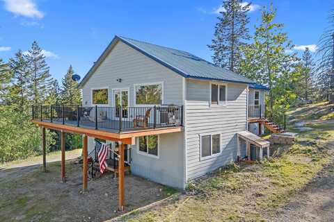 712 Alpen View Ln, Newport, WA 99156