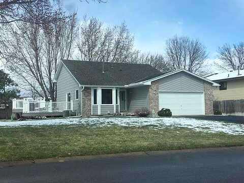 Russell, MINNEAPOLIS, MN 55444