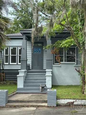 726 W Victory Drive, Savannah, GA 31405