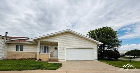 100 Crestview Drive, Dodge City, KS 67801