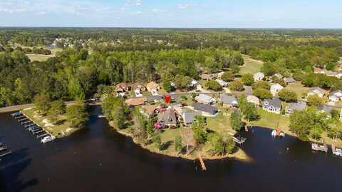 131 Ridge Lake Drive, Manning, SC 29102
