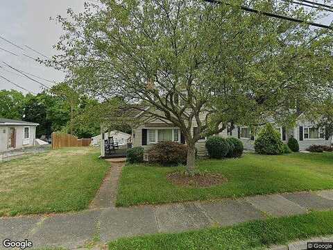 Front, WHITEHALL, PA 18052