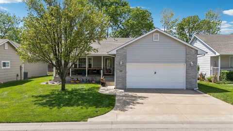 1537 N Reca St, Wichita, KS 67212