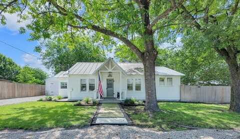 6020 Texas 159, La Grange, TX 78945