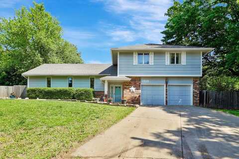1216 N Armstrong Ct, Derby, KS 67037