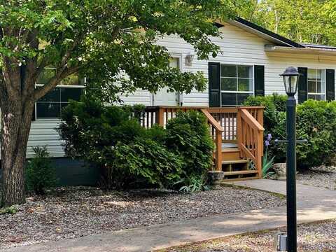 2096 SEVEN ELEVEN RD, Cumberland, VA 23040