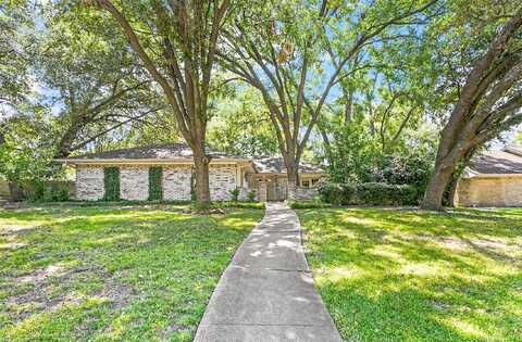 Xavier, GARLAND, TX 75043