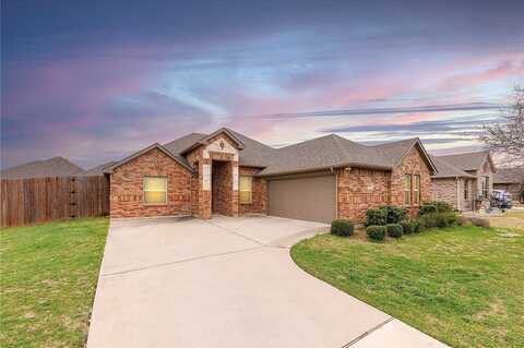 Adams, WAXAHACHIE, TX 75165