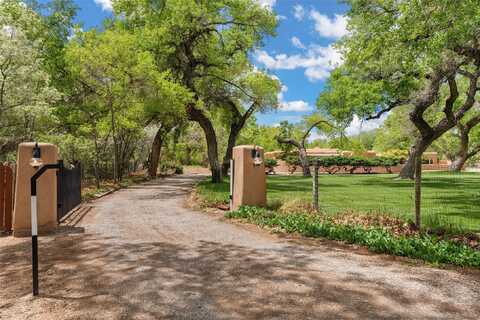 384 Chaparral Lane, Corrales, NM 87408