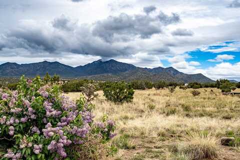 28 Cliff View Drive, Cerrillos, NM 87010