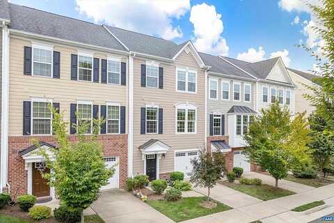Avemore Pond, CHARLOTTESVILLE, VA 22911