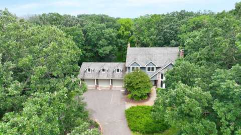 Andrie, ANOKA, MN 55303