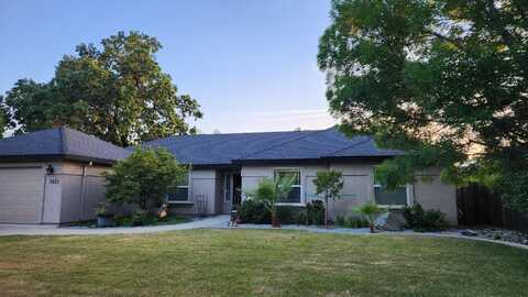 3621 Sacramento Drive, Redding, CA 96001