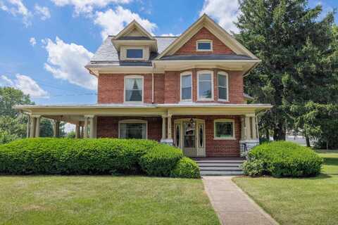 Main, DAYTON, VA 22821
