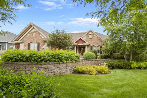 Green Crane, MENOMONEE FALLS, WI 53051