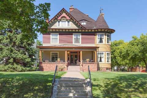 Summit, SAINT PAUL, MN 55105