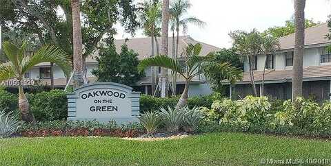 Riverside Dr, Coral Springs, FL 33071