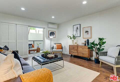 Cynthia St, West Hollywood, CA 90069