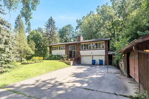County Road B2, SAINT PAUL, MN 55117