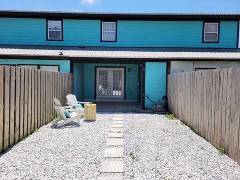 Pinetree Ave, Panama City, FL 32408