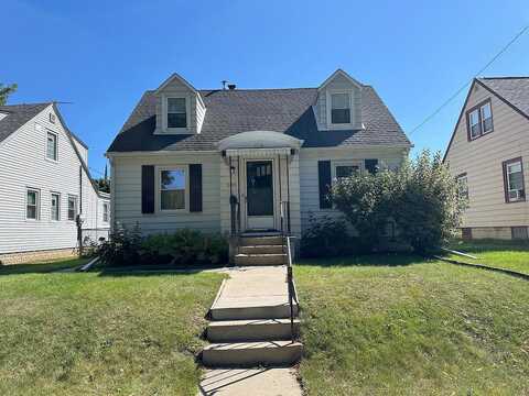Carpenter, CUDAHY, WI 53110