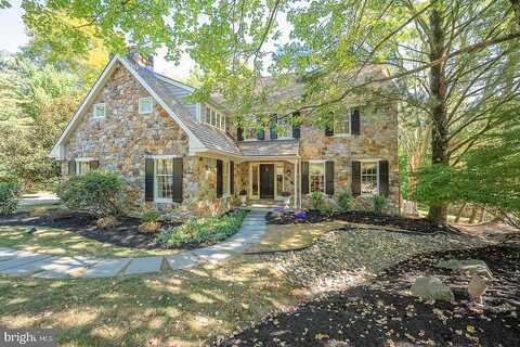 Stonegate, DEVON, PA 19333