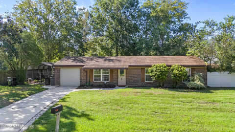 Tina, MIDDLEBURG, FL 32068