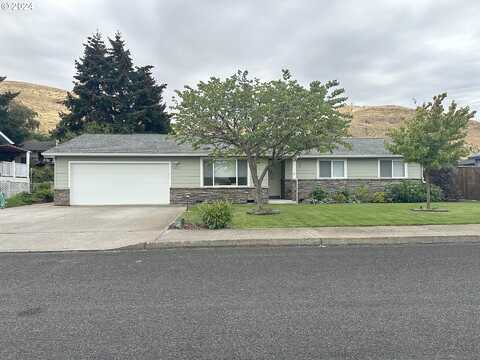 17Th, THE DALLES, OR 97058