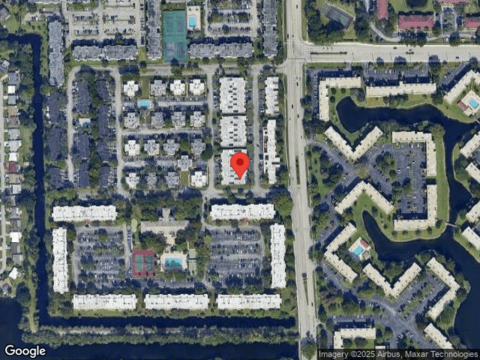 Sw 81St Ter, North Lauderdale, FL 33068