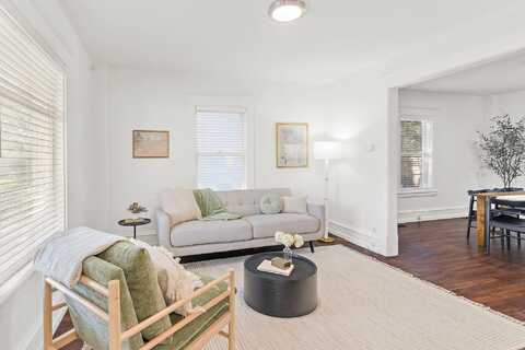 Logan, MINNEAPOLIS, MN 55411