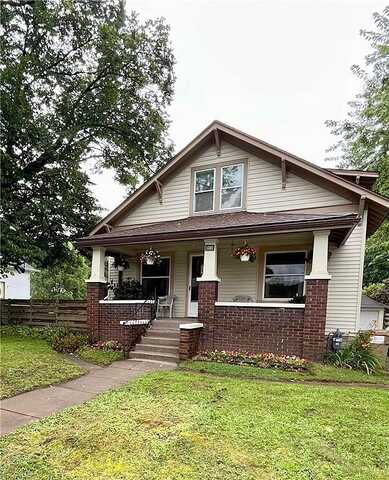Main, EAU CLAIRE, WI 54701