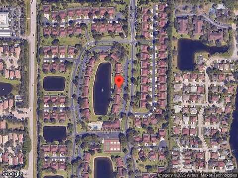 N Circle Lake Dr, Boynton Beach, FL 33437