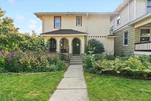Hackett, MILWAUKEE, WI 53211