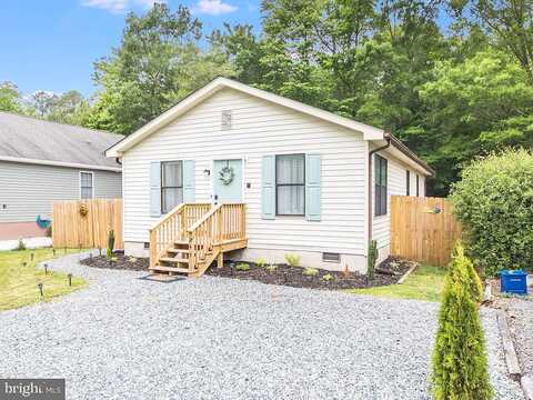 12Th, COLONIAL BEACH, VA 22443