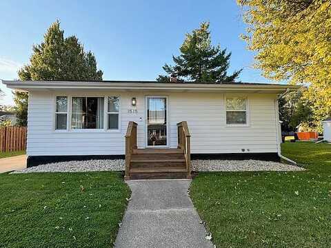 Ravine, JANESVILLE, WI 53548