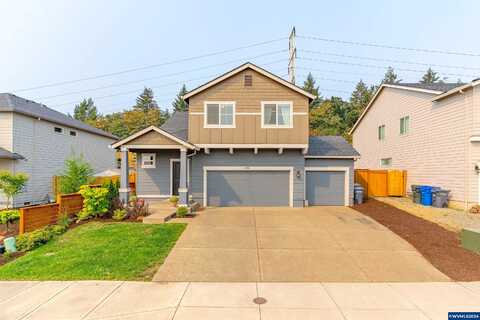 Christina, SALEM, OR 97304
