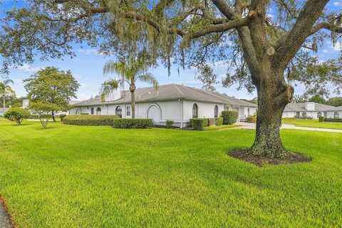 Club Villas, LAND O LAKES, FL 34639