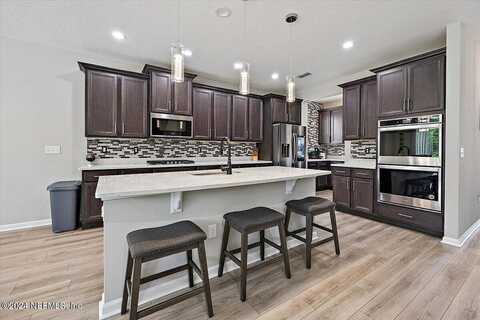 Codona Glen, SAINT JOHNS, FL 32259