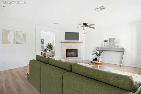 Tristans, BUDA, TX 78610