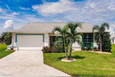 Pineapple Palm, NORTH FORT MYERS, FL 33917