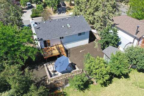 Cackler, BEND, OR 97701