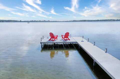 Shore, FOREST LAKE, MN 55025