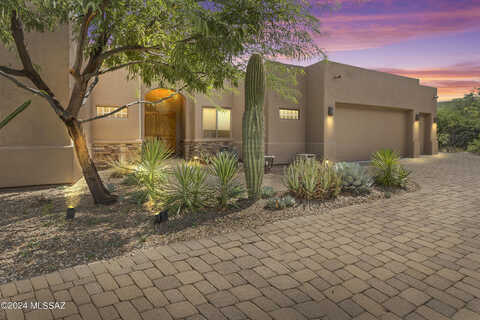Soaring Hawk, ORO VALLEY, AZ 85755