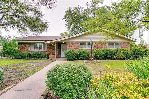 Bob, HURST, TX 76053