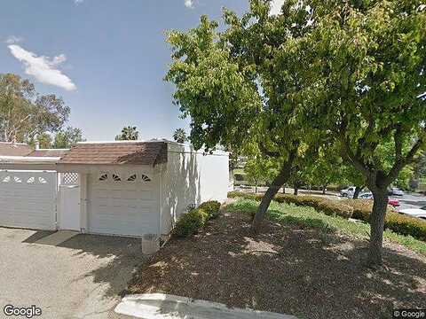 Caminito Basilio, Laguna Hills, CA 92653
