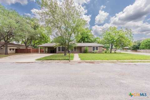 125 Plum Street, Luling, TX 78648