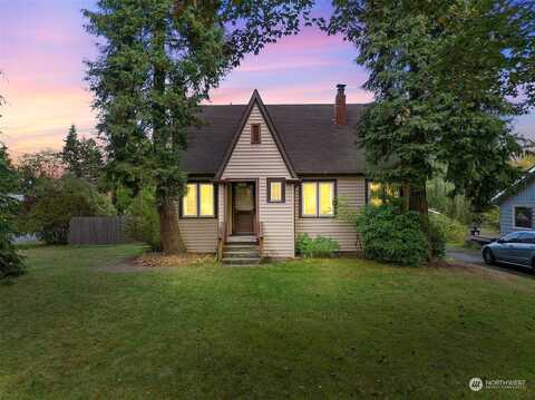 1St, SEATTLE, WA 98125