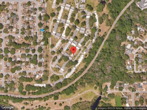 Mission Cir, Clearwater, FL 33759