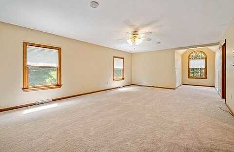Bridgewood, MURRYSVILLE, PA 15668