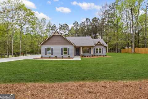 702 Old Hutchinson Mill, Lagrange, GA 30241
